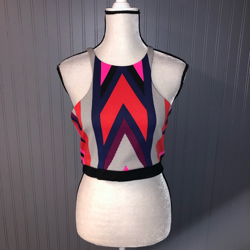 Women’s express crop tee tank size medium